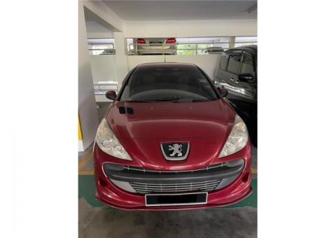 PEUGEOT 207 2012年 92000Km