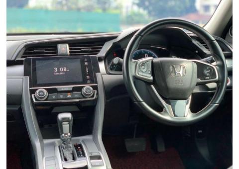 HONDA CIVIC 2018年 81599Km
