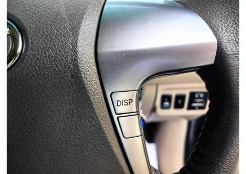 TOYOTA INNOVA 2015年 140714Km