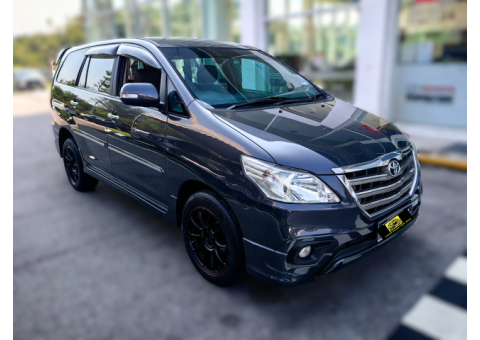 TOYOTA INNOVA 2015年 140714Km