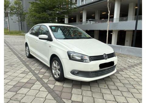 VOLKSWAGEN POLO 2015年 94000Km